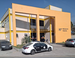 Dois jovens são presos por suspeita de estupro coletivo contra adolescente em Volta Redonda